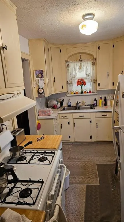 Photo 12 — 2421 SW 27th Street, Oklahoma City, OK 73108