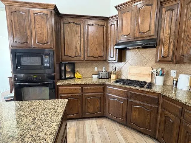 Photo 19 — 20291 Antler Farms Drive, Edmond, OK 73012