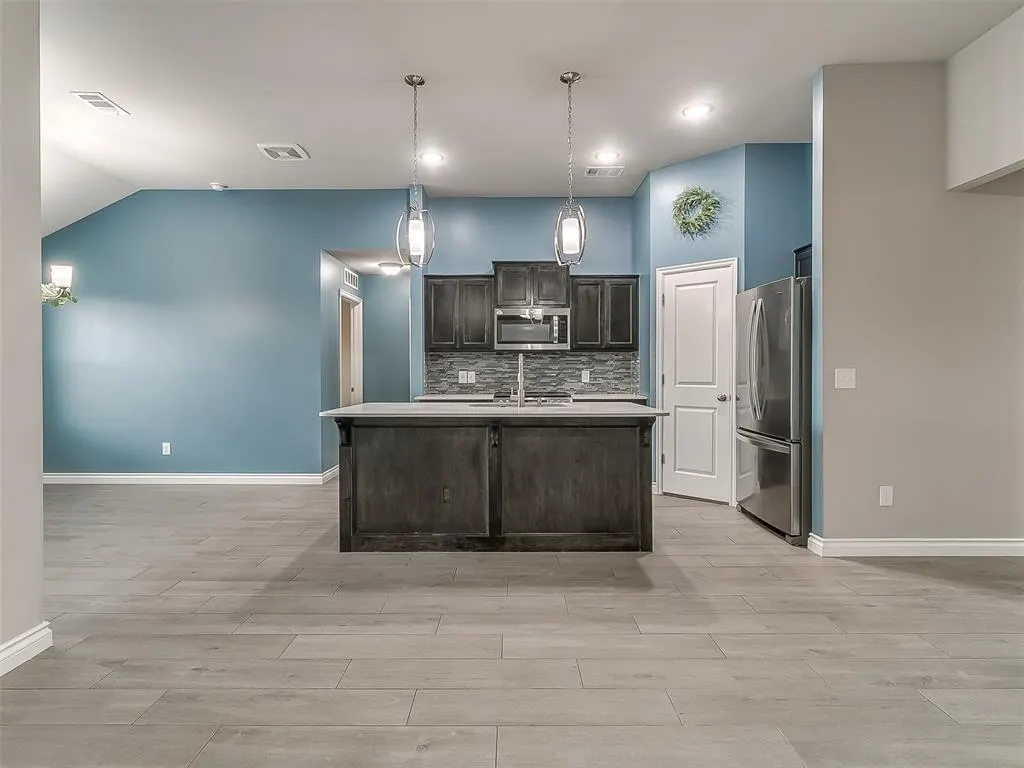 Photo 12 — 13232 SW 3rd Street, Yukon, OK 73099
