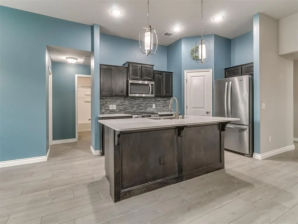 Photo 14 — 13232 SW 3rd Street, Yukon, OK 73099