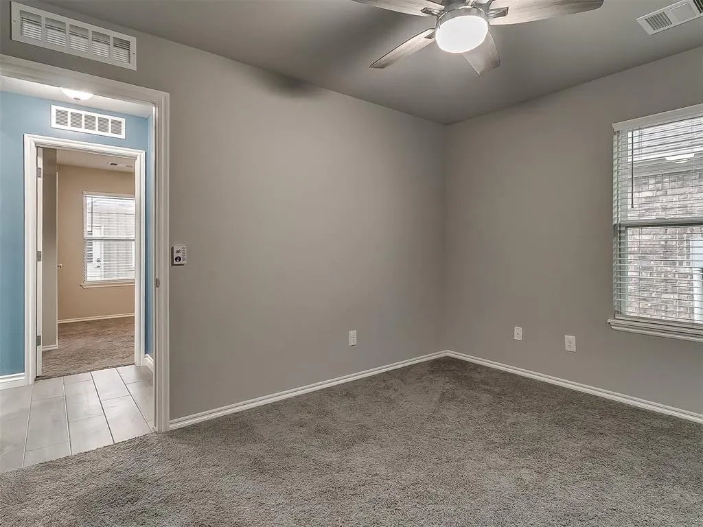 Photo 37 — 13232 SW 3rd Street, Yukon, OK 73099