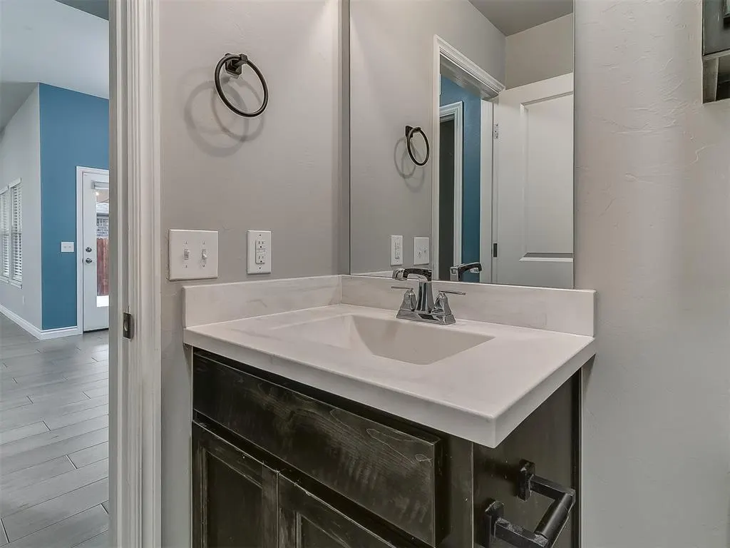 Photo 39 — 13232 SW 3rd Street, Yukon, OK 73099