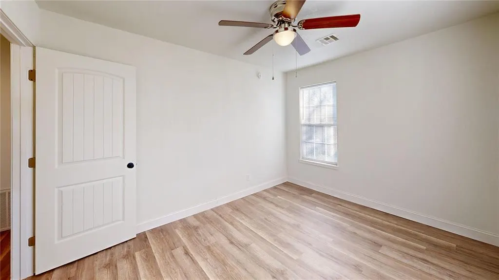 Photo 10 — 1100 Isabel Street, Ardmore, OK 73401