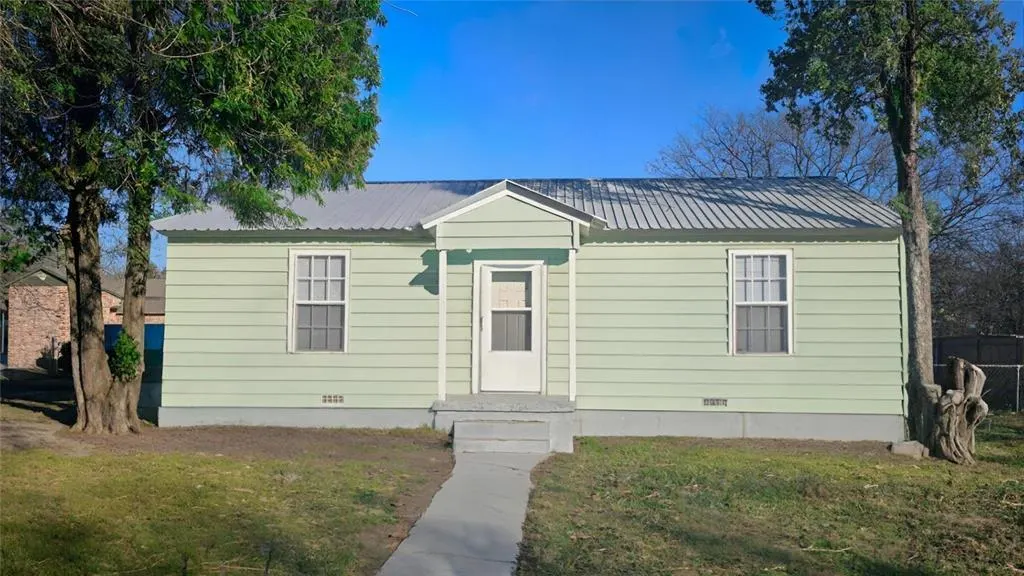 Photo 13 — 1100 Isabel Street, Ardmore, OK 73401