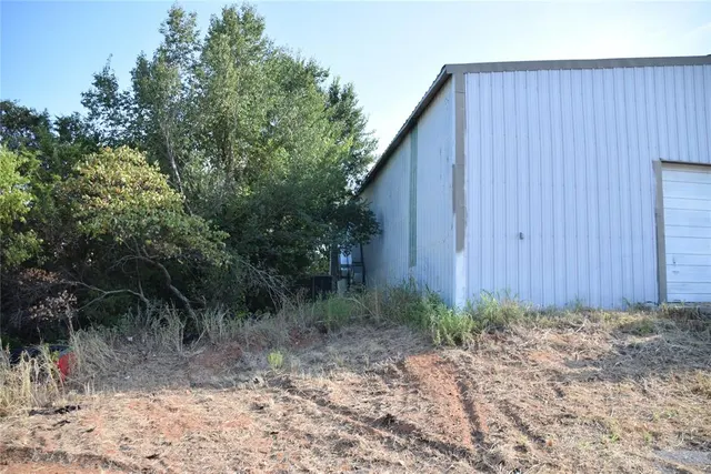Photo 4 — 19096 N Us Highway 281 Highway, Gracemont, OK 73042