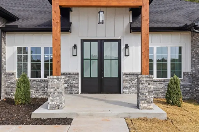 Photo 2 — 8725 Mercato Street, Choctaw, OK 73020
