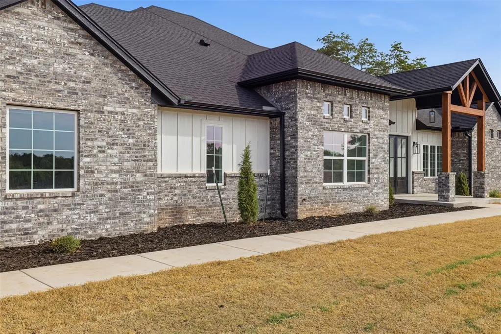 Photo 3 — 8725 Mercato Street, Choctaw, OK 73020