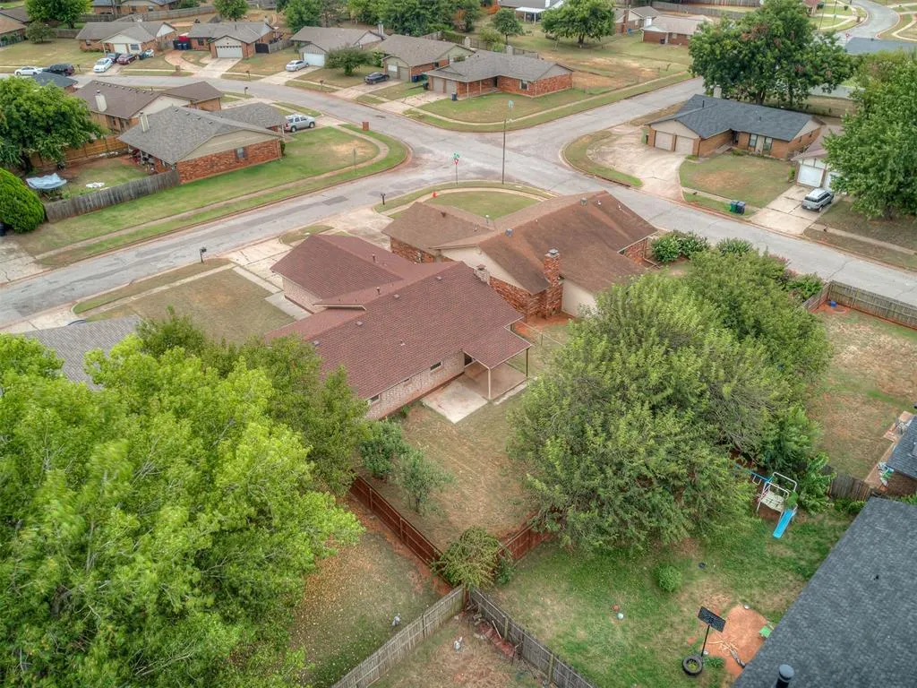 Photo 34 — 3805 Oak Valley Road, Oklahoma City, OK 73135