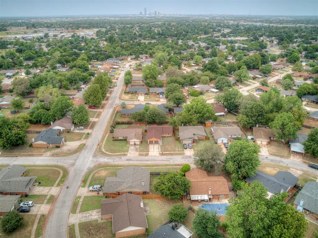 Photo 35 — 3805 Oak Valley Road, Oklahoma City, OK 73135