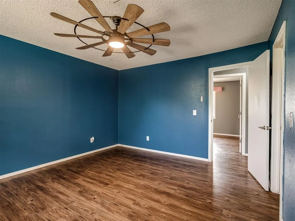 Photo 18 — 3805 Oak Valley Road, Oklahoma City, OK 73135
