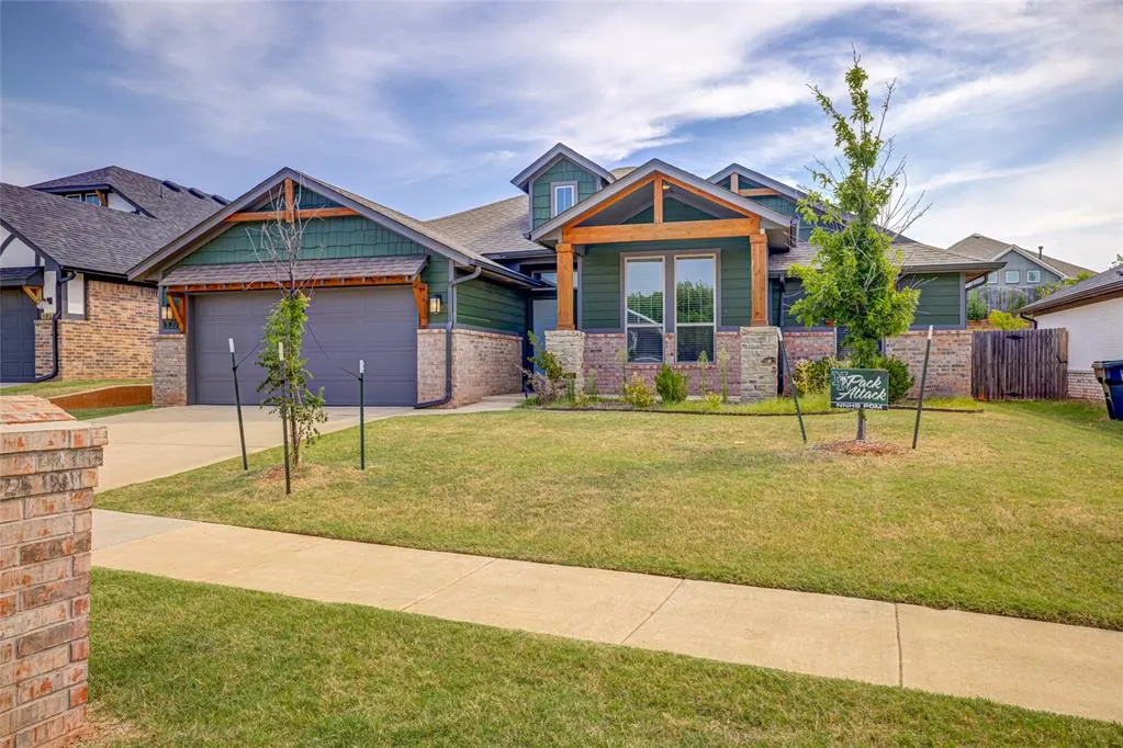 Photo 3 — 3911 Black Mesa Road, Norman, OK 73071