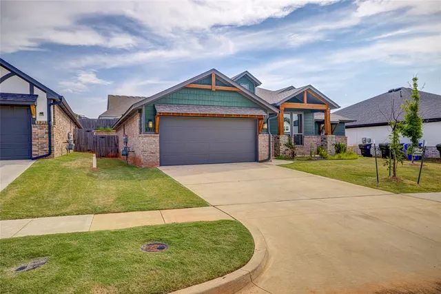 Photo 4 — 3911 Black Mesa Road, Norman, OK 73071
