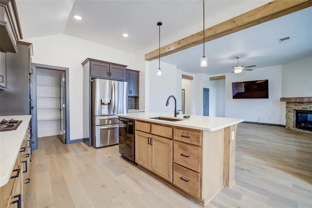 Photo 7 — 3911 Black Mesa Road, Norman, OK 73071
