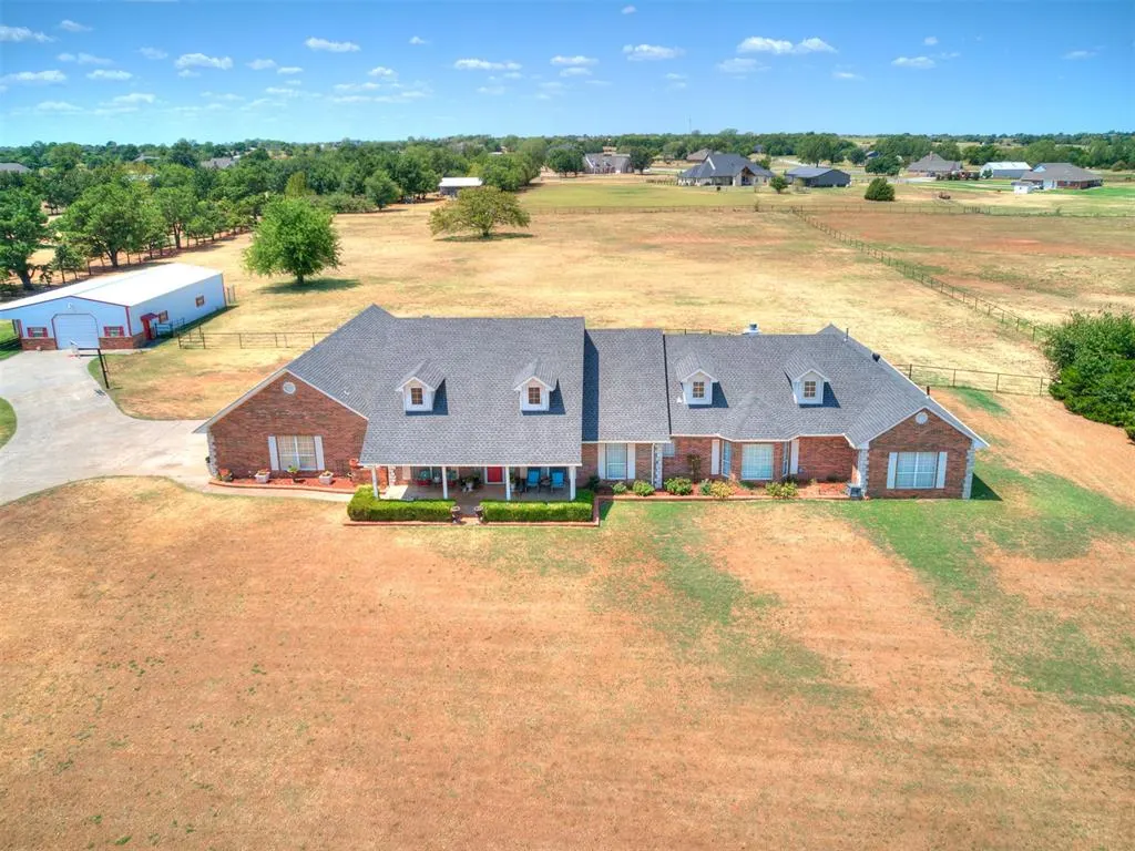 Photo 15 — 5401 Castle Ridge Drive, Mustang, OK 73064