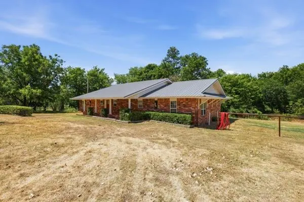 Photo 5 — 16901 240th Street, Washington, OK 73093