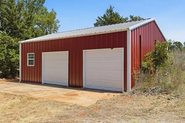 Photo 40 — 16901 240th Street, Washington, OK 73093