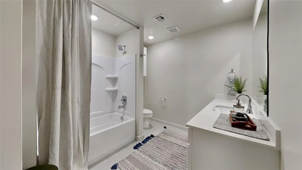 Photo 12 — 8909 NW 109th Lane, Oklahoma City, OK 73162