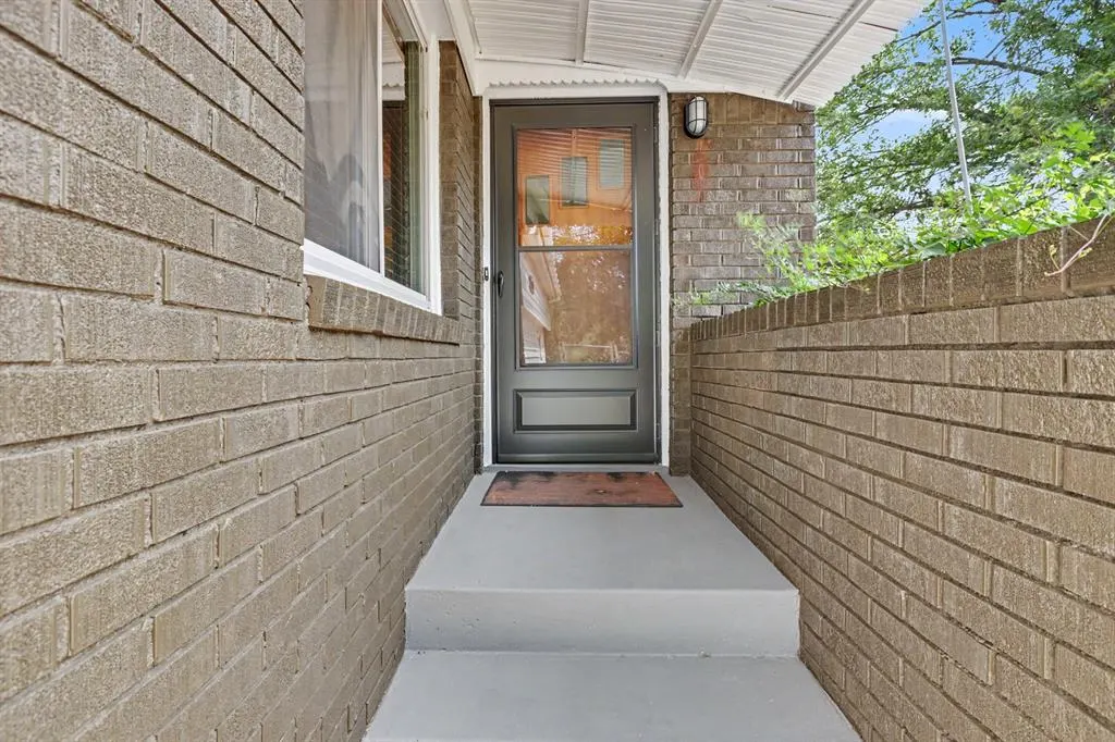 Photo 2 — 6719 NW 10th Street, Oklahoma City, OK 73127