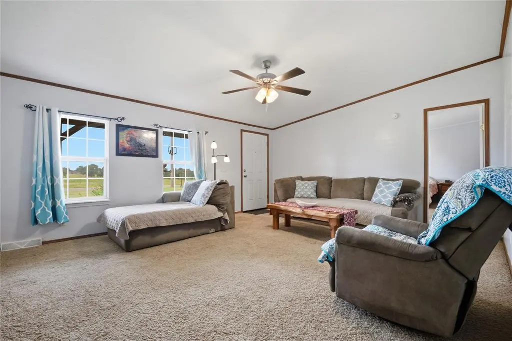 Photo 5 — 3780 E Seward Road, Guthrie, OK 73044