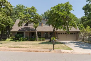 Sold home at 1709 Thunderbird Boulevard