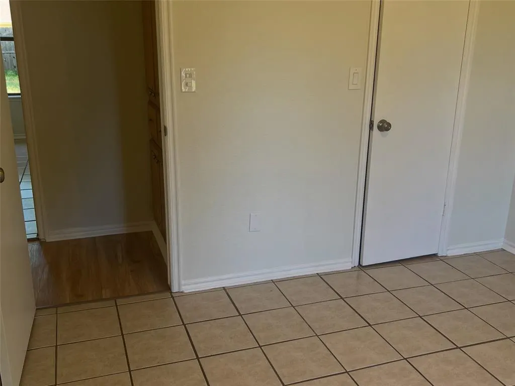 Photo 10 — 2123 Teresa Drive, Norman, OK 73071
