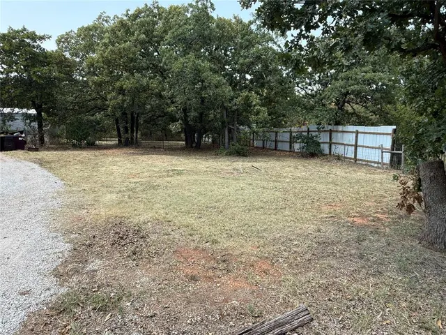 Photo 4 — 104 Summer Oaks Drive, McLoud, OK 74851