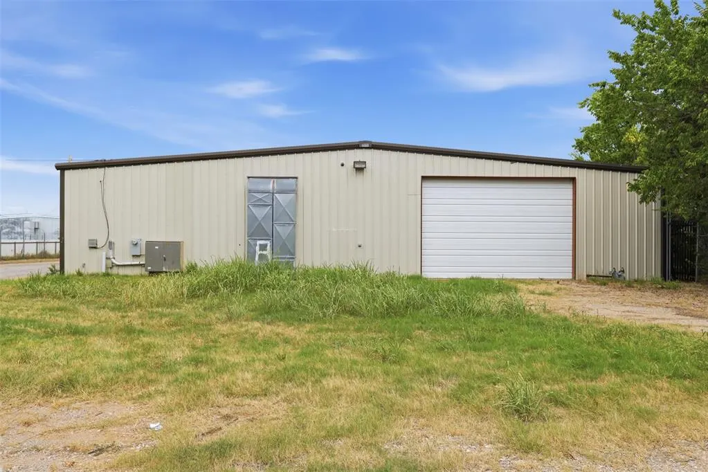 Photo 30 — 7820 NW 39th Expressway, Bethany, OK 73008