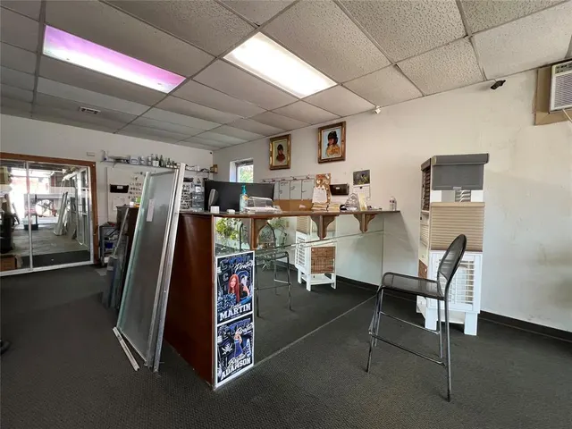 Photo 3 — 212 W Main Street, Anadarko, OK 73005