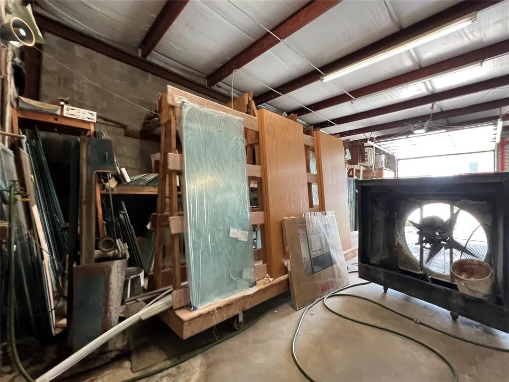 Photo 13 — 212 W Main Street, Anadarko, OK 73005
