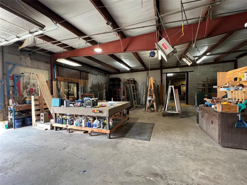 Photo 18 — 212 W Main Street, Anadarko, OK 73005