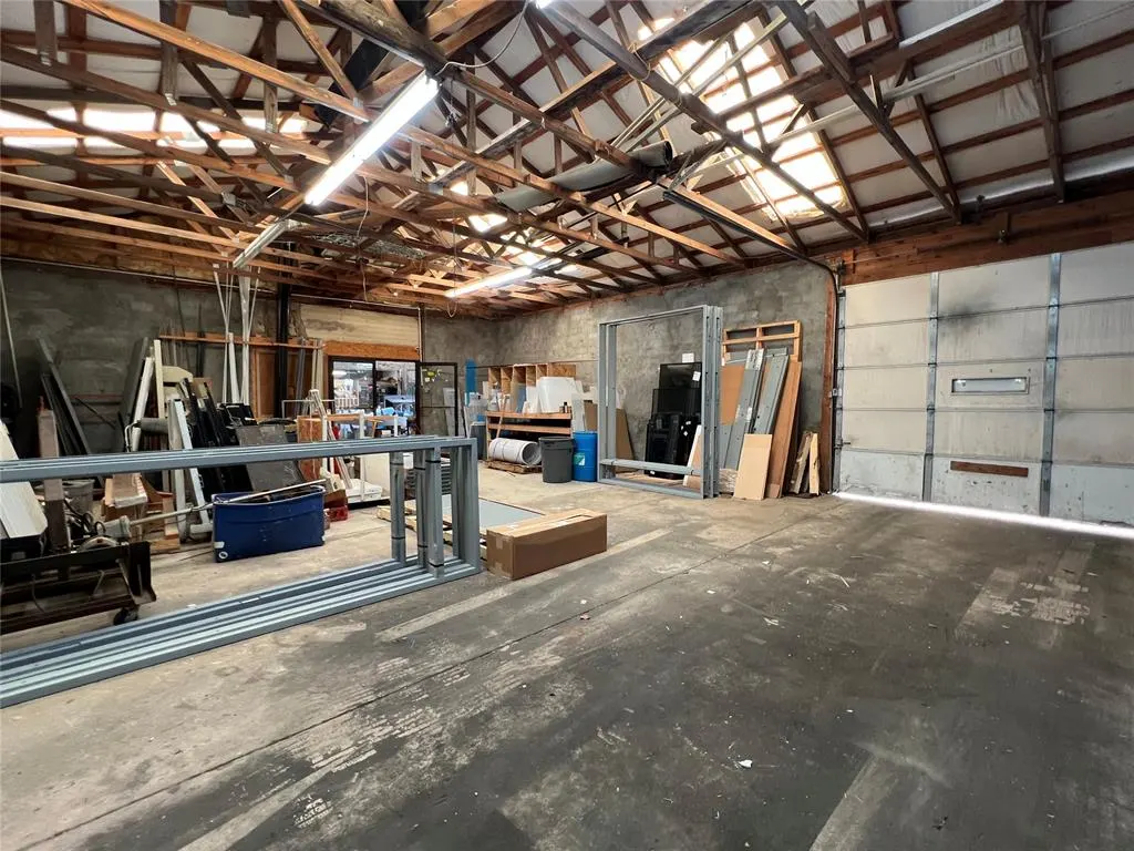 Photo 20 — 212 W Main Street, Anadarko, OK 73005