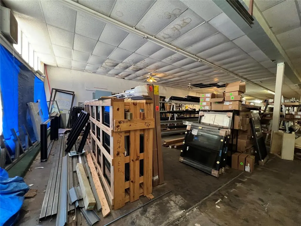 Photo 36 — 212 W Main Street, Anadarko, OK 73005