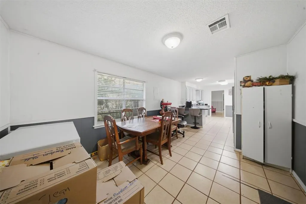 Photo 10 — 24 E Kirk Street, Shawnee, OK 74801