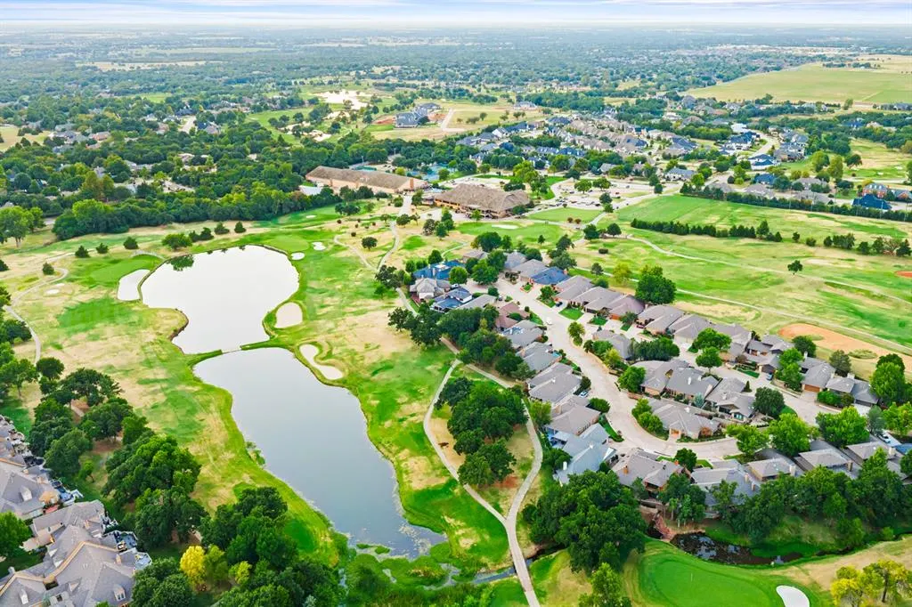 Photo 18 — 465 Saint Claire Drive, Edmond, OK 73025