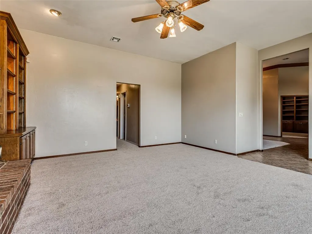 Photo 21 — 1423 E Twin Brook Terrace, Mustang, OK 73064