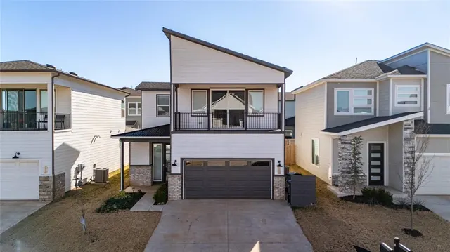Photo 2 — 2524 NW 130th Street, Oklahoma City, OK 73120