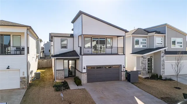 Photo 3 — 2524 NW 130th Street, Oklahoma City, OK 73120