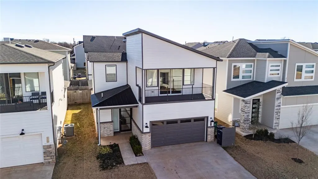 Photo 4 — 2524 NW 130th Street, Oklahoma City, OK 73120