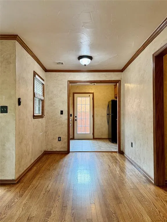 Photo 4 — 2128 Carlisle Road, Oklahoma City, OK 73120