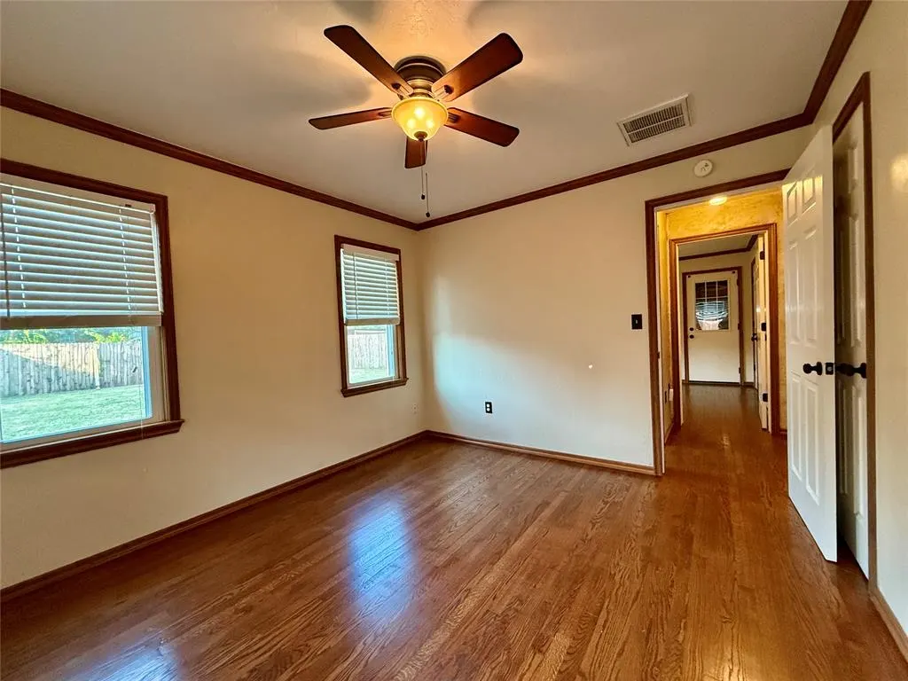 Photo 16 — 2128 Carlisle Road, Oklahoma City, OK 73120