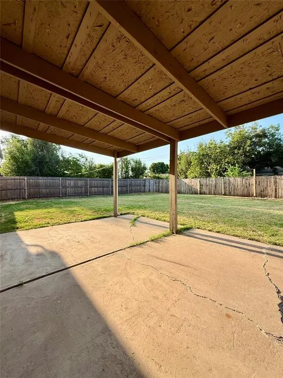 Photo 24 — 2128 Carlisle Road, Oklahoma City, OK 73120