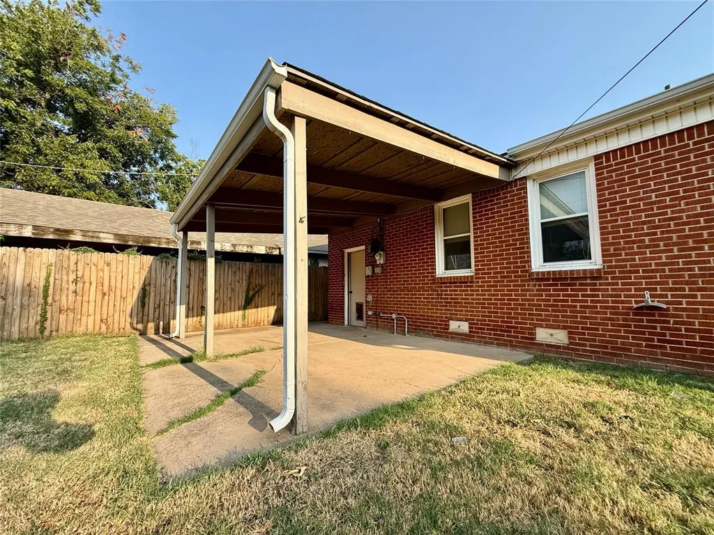 Photo 25 — 2128 Carlisle Road, Oklahoma City, OK 73120