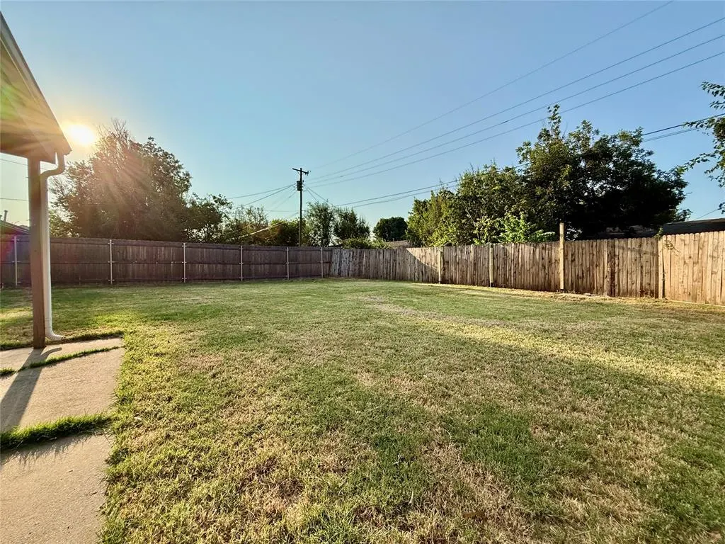 Photo 27 — 2128 Carlisle Road, Oklahoma City, OK 73120