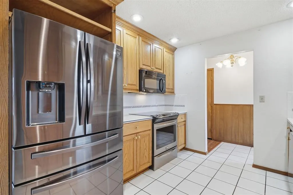 Photo 12 — 3300 N Park Lane, Altus, OK 73521