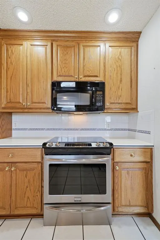 Photo 14 — 3300 N Park Lane, Altus, OK 73521