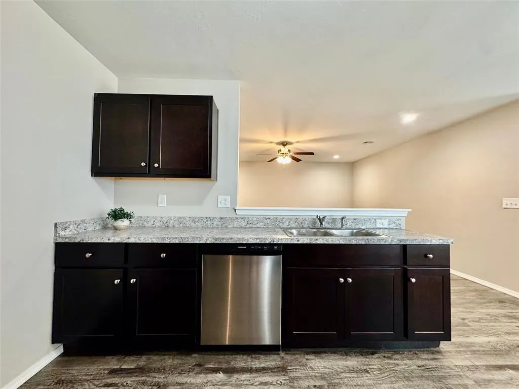Photo 9 — 12113 Jude Way, Yukon, OK 73099