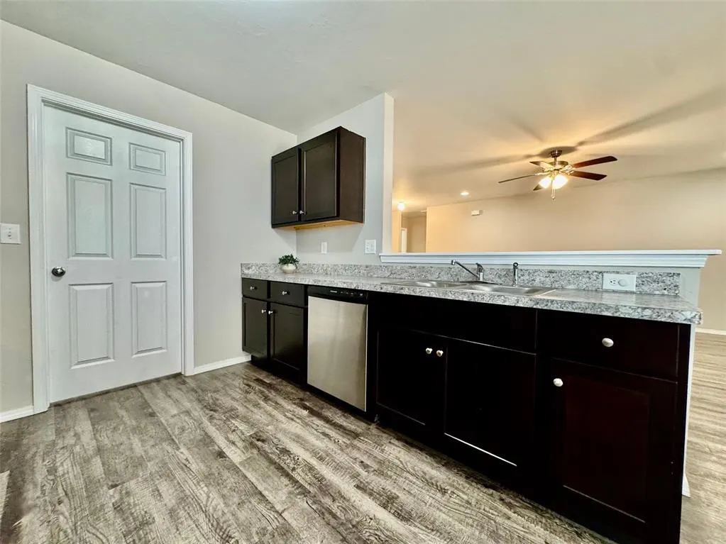 Photo 13 — 12113 Jude Way, Yukon, OK 73099