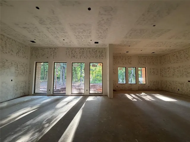 Photo 4 — 12925 Coltrane Road, Edmond, OK 73034