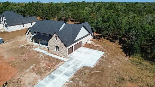 Photo 4 — 13225 Lost Creek Trail, Edmond, OK 73034