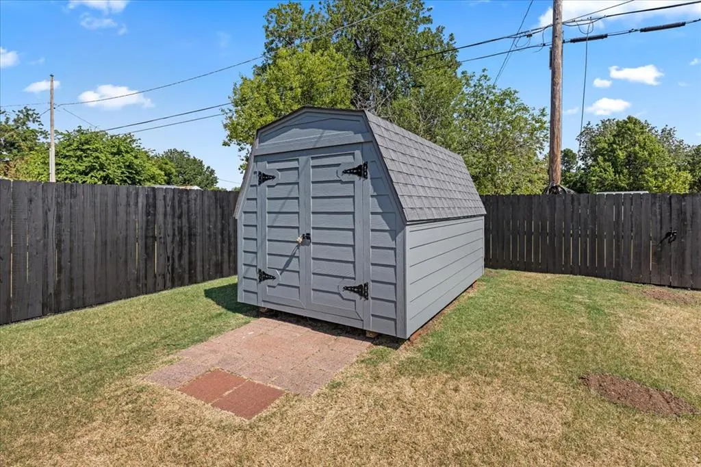 Photo 31 — 1205 E Oak Street, El Reno, OK 73036